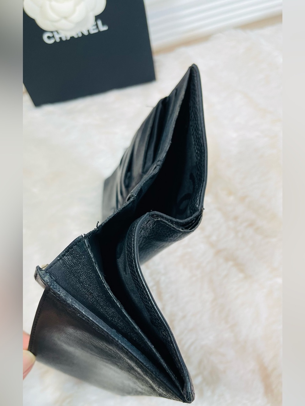 Chanel Authentic Caviar Wallet w/CALLOUTS - Picture 8 of 14